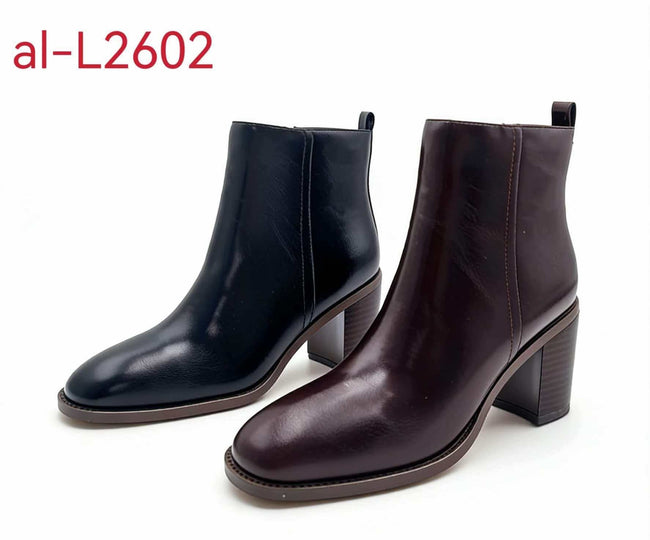 Square-toe ankle boots with chunky low heels