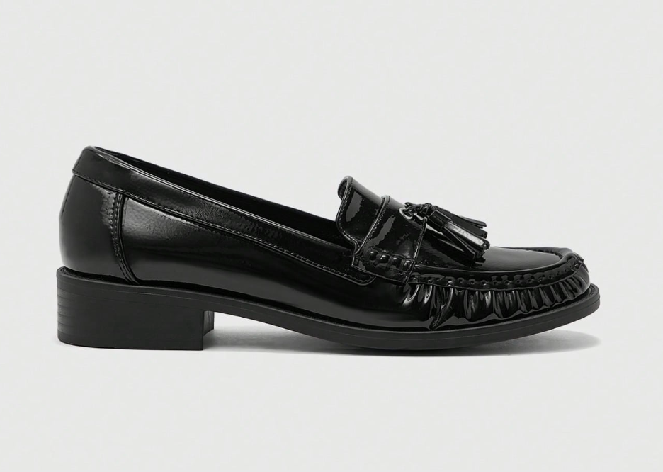 Classic Patent Leather Fringe Loafers（250926-1）