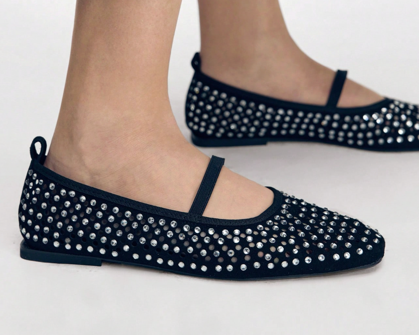 Hollowed rhinestone ballet flats（250904-2）